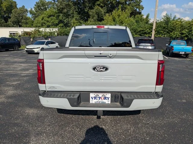 Used 2026 Avalanche Ford XLT image 8