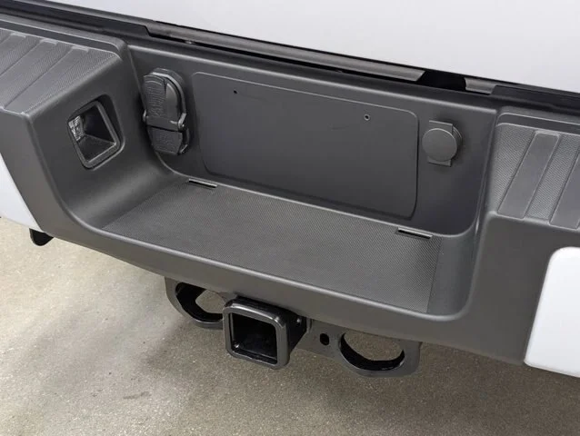 New 2026 Oxford White Ford F-250® XL image 57