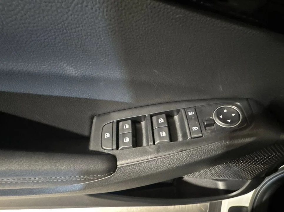 New 2026 Steel Gray Kia EX image 15