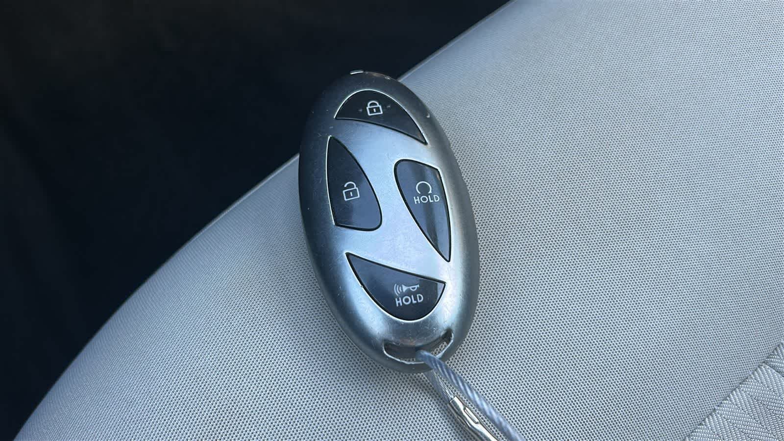 Certified Used 2025 Carbon Blue Hyundai SEL image 29