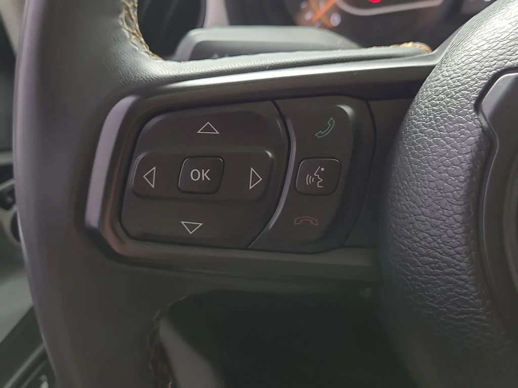 Used 2024 White Jeep Sport S image 30