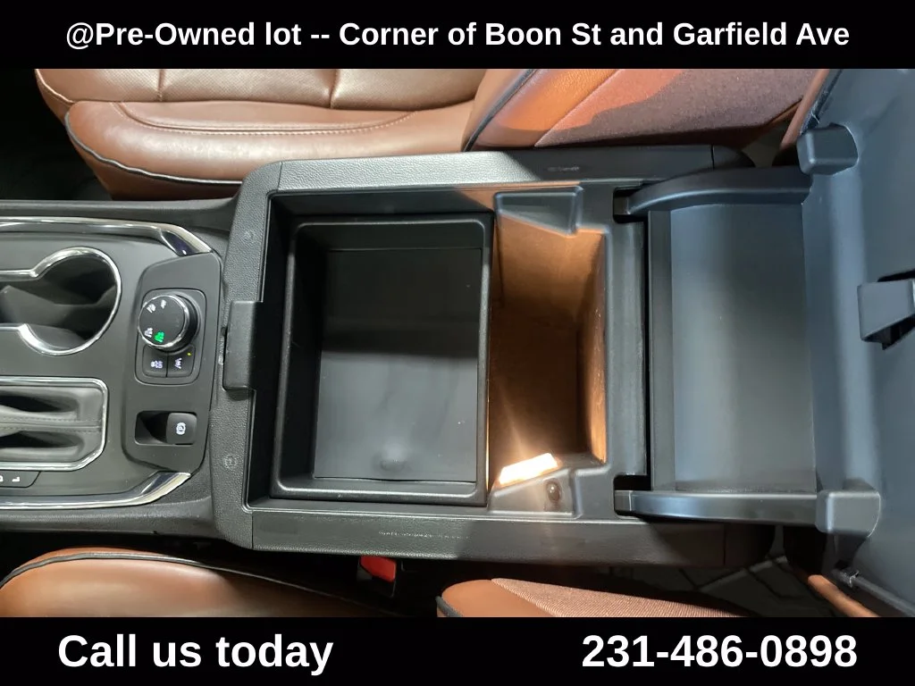 Used 2019 Black Chevrolet High Country image 24