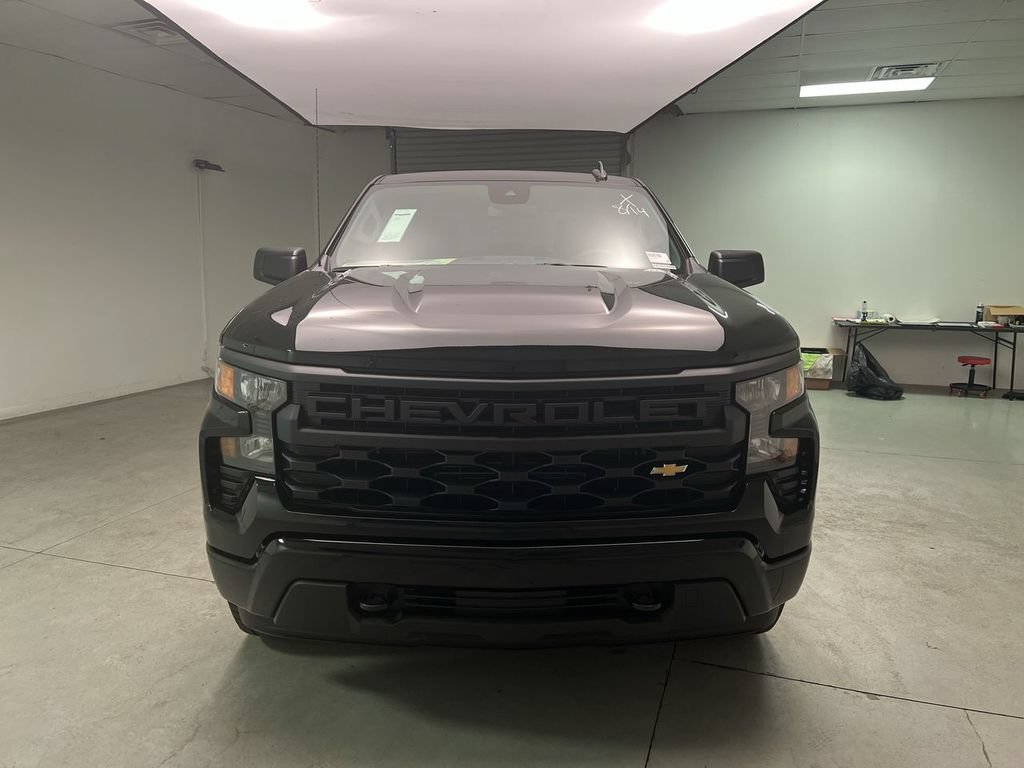 2026 Chevrolet Silverado 1500 Custom - Photo 3