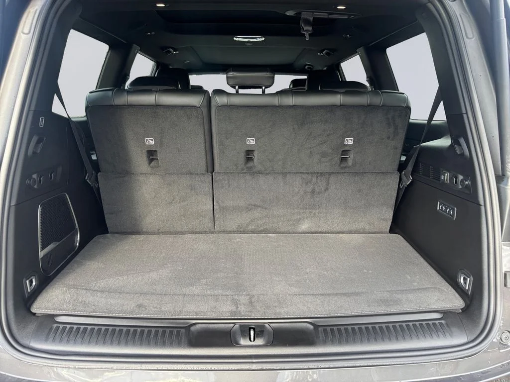 New 2026 Gray Jeep Limited Altitude image 19