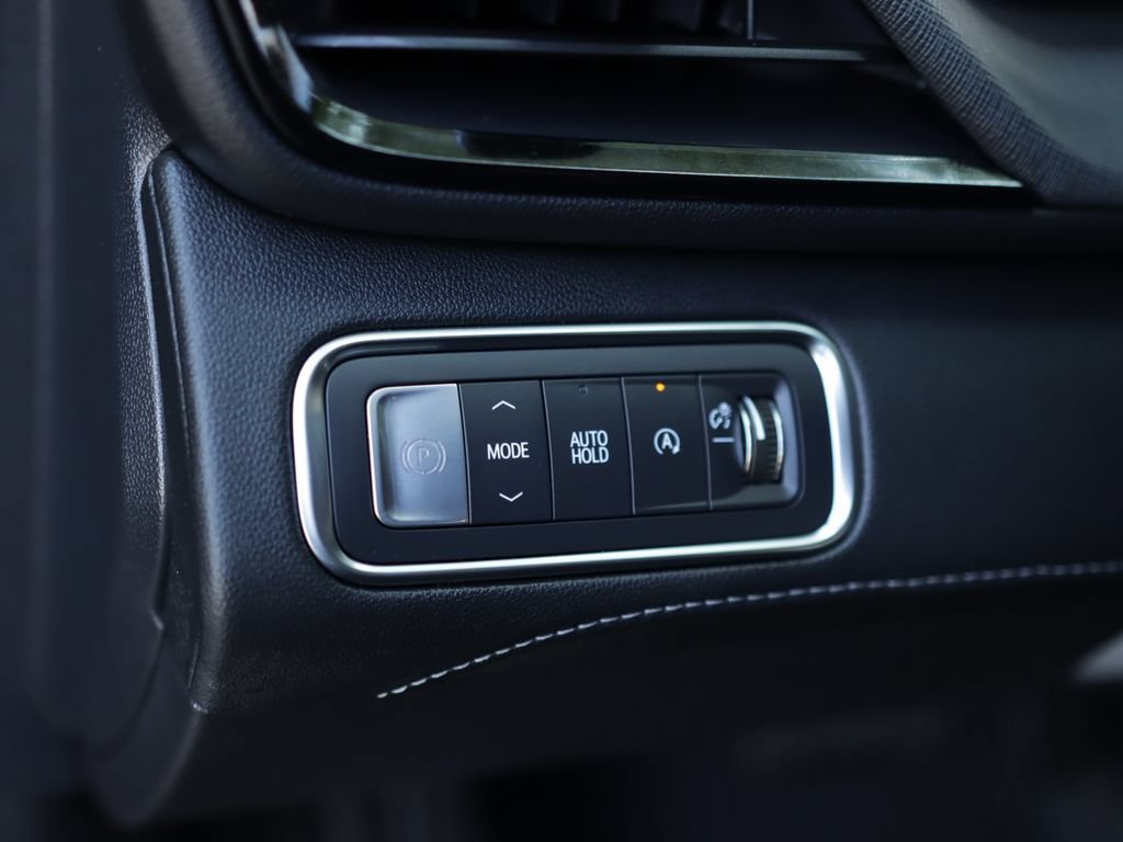Used 2025 Ebony Twilight Metallic Buick Sport Touring image 10