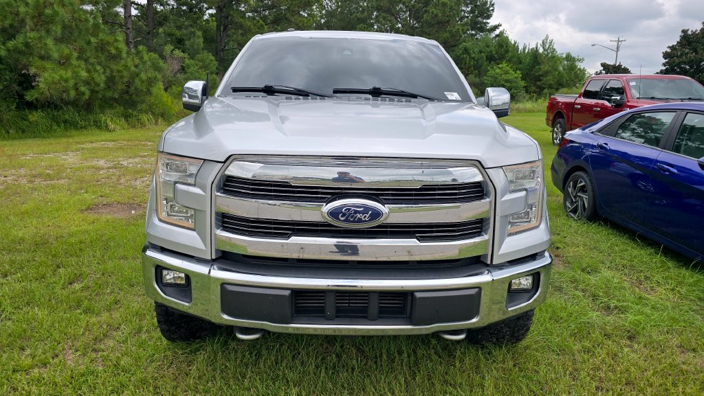 Used 2016 Silver Ford Lariat image 2