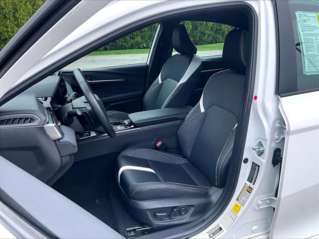 Used 2025 White Toyota SE image 10
