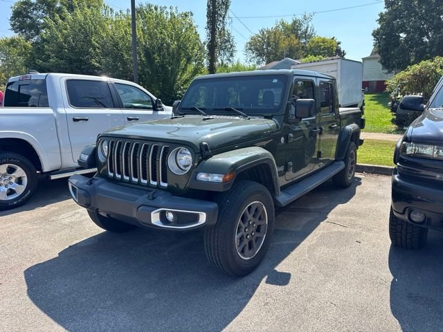 Used 2022 Green Jeep Overland image 2
