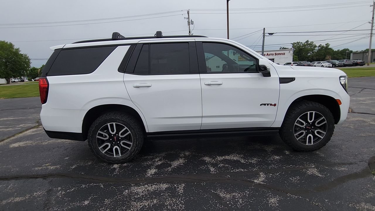 Used 2021 White GMC AT4 image 9