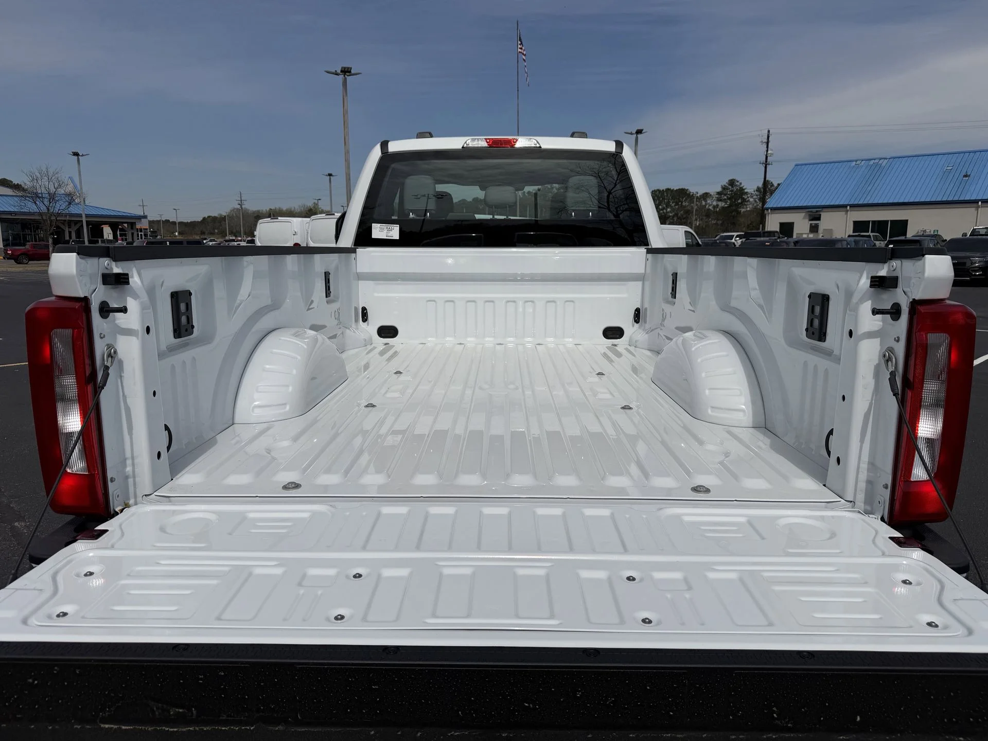 New 2026 Oxford White Ford F-250® XL image 27