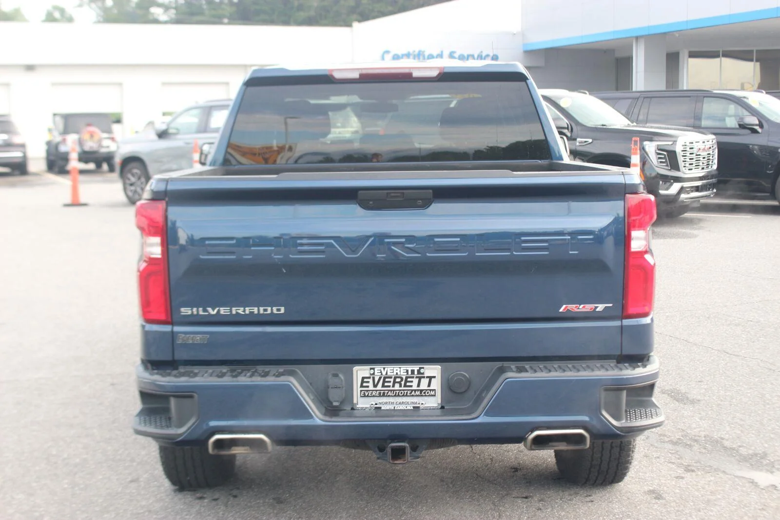 Used 2021 NORTHSKY BLUE METALLIC Chevrolet RST image 6