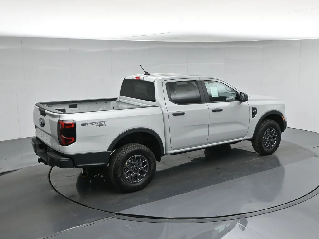 New 2026 Avalanche Ford XLT image 38