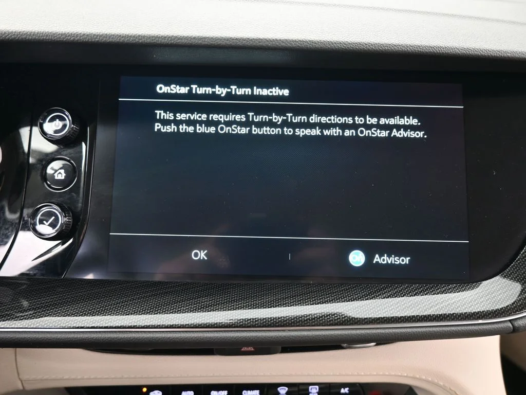 Used 2023 Sapphire Metallic Buick Preferred image 18