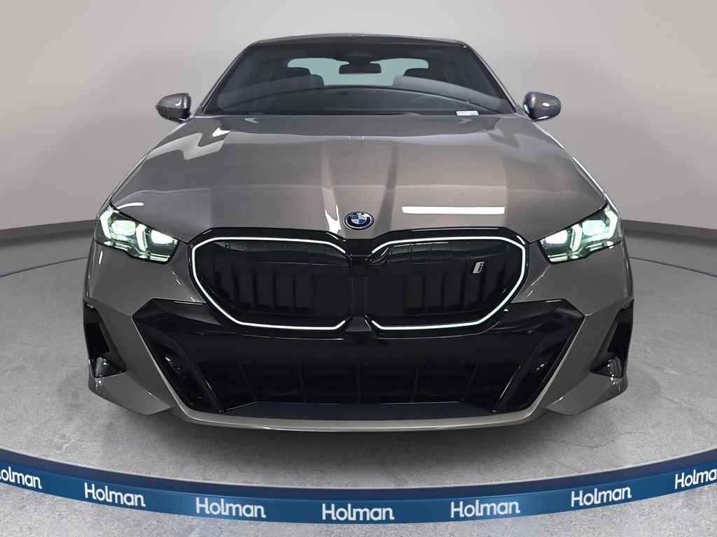 New 2027 BMW i5 eDrive40 4D Sedan in Fort Lauderdale #VCX87119