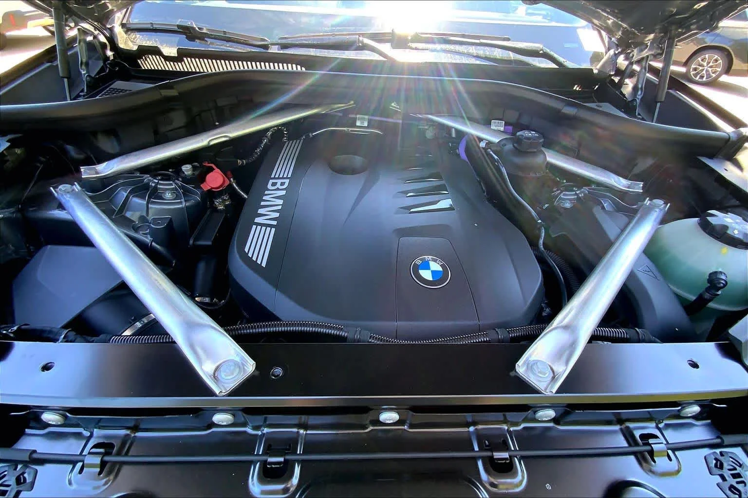 New 2026 Skyscraper Grey Metallic BMW xDrive40i image 16