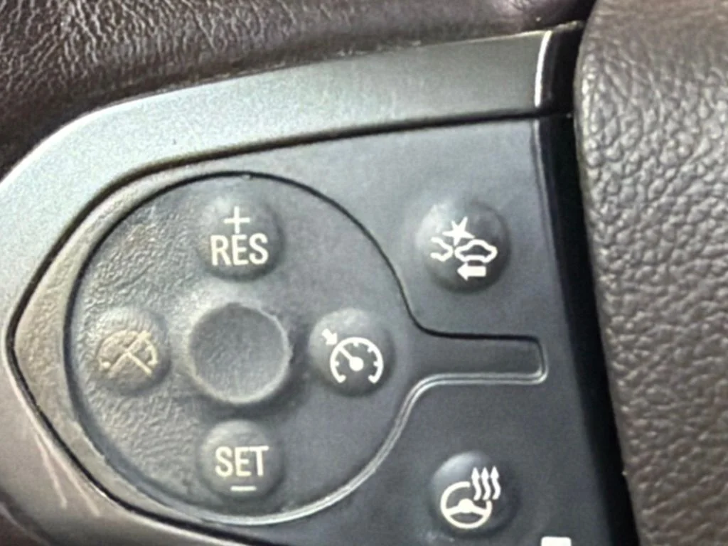 Used 2020 Silver Ice Metallic Chevrolet LT image 23