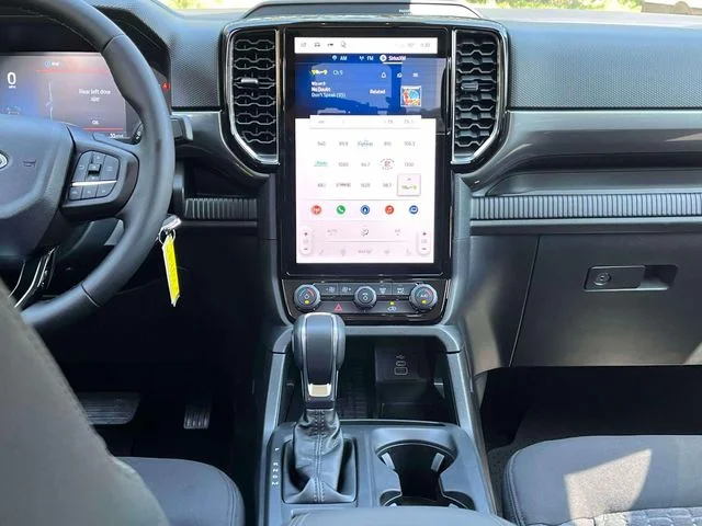 New 2026 Blue Ford XLT image 14