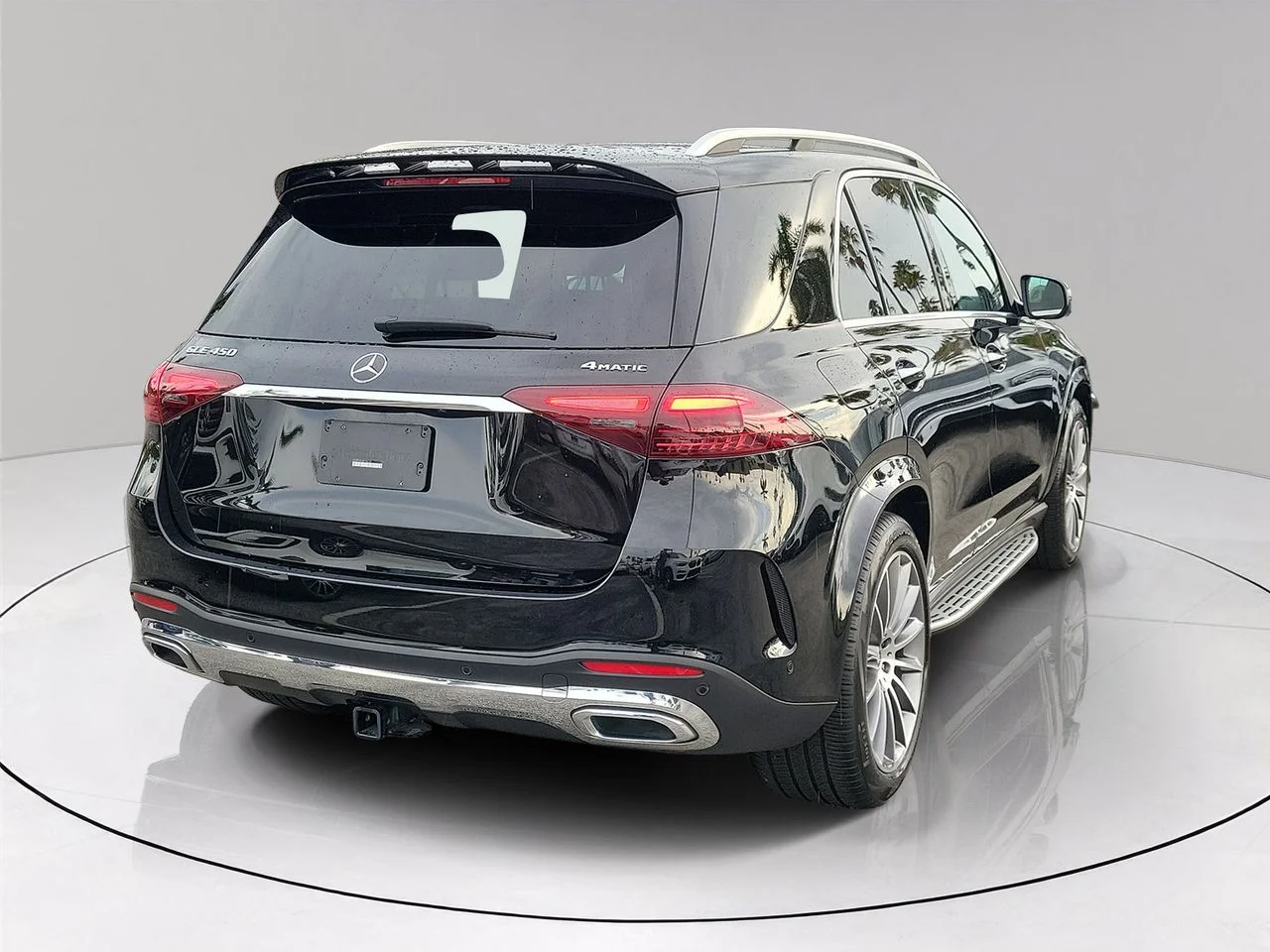 Certified Used 2024 Black Mercedes-Benz GLE 450 image 4