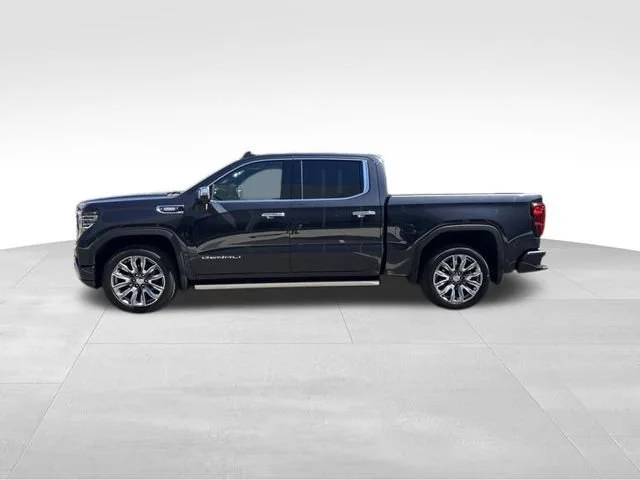 Used 2025 Titanium Rush Metallic GMC Denali image 4