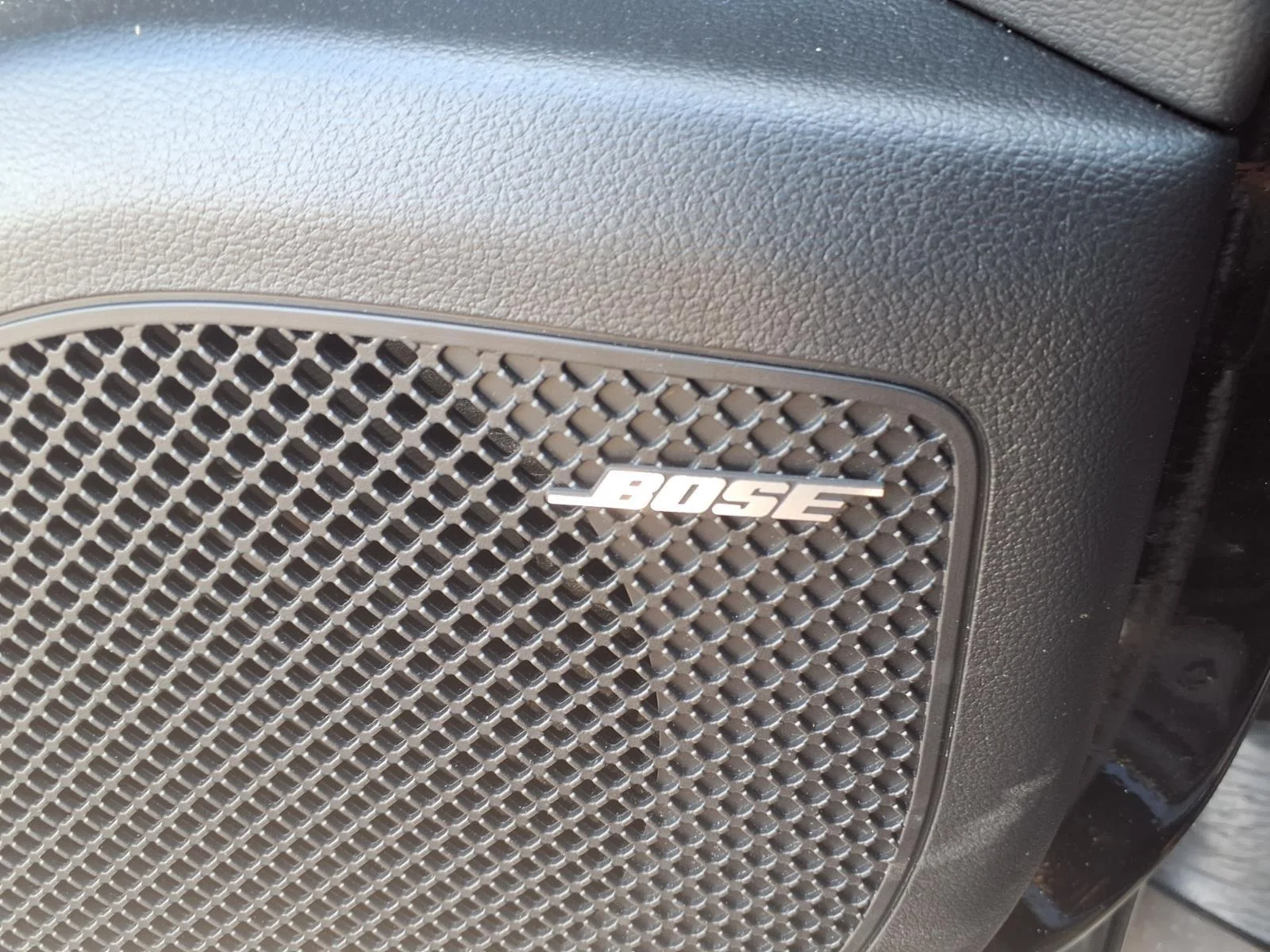Used 2023 Phantom Black Hyundai Limited image 17