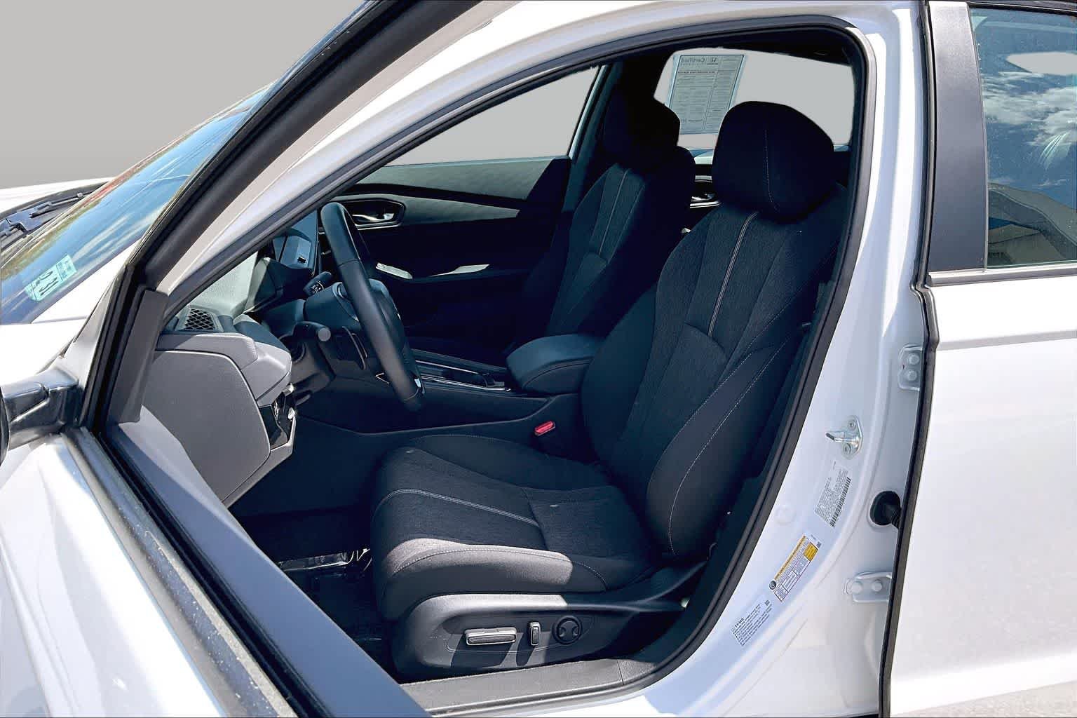 2026 Honda Accord Hybrid Sport - Photo 8