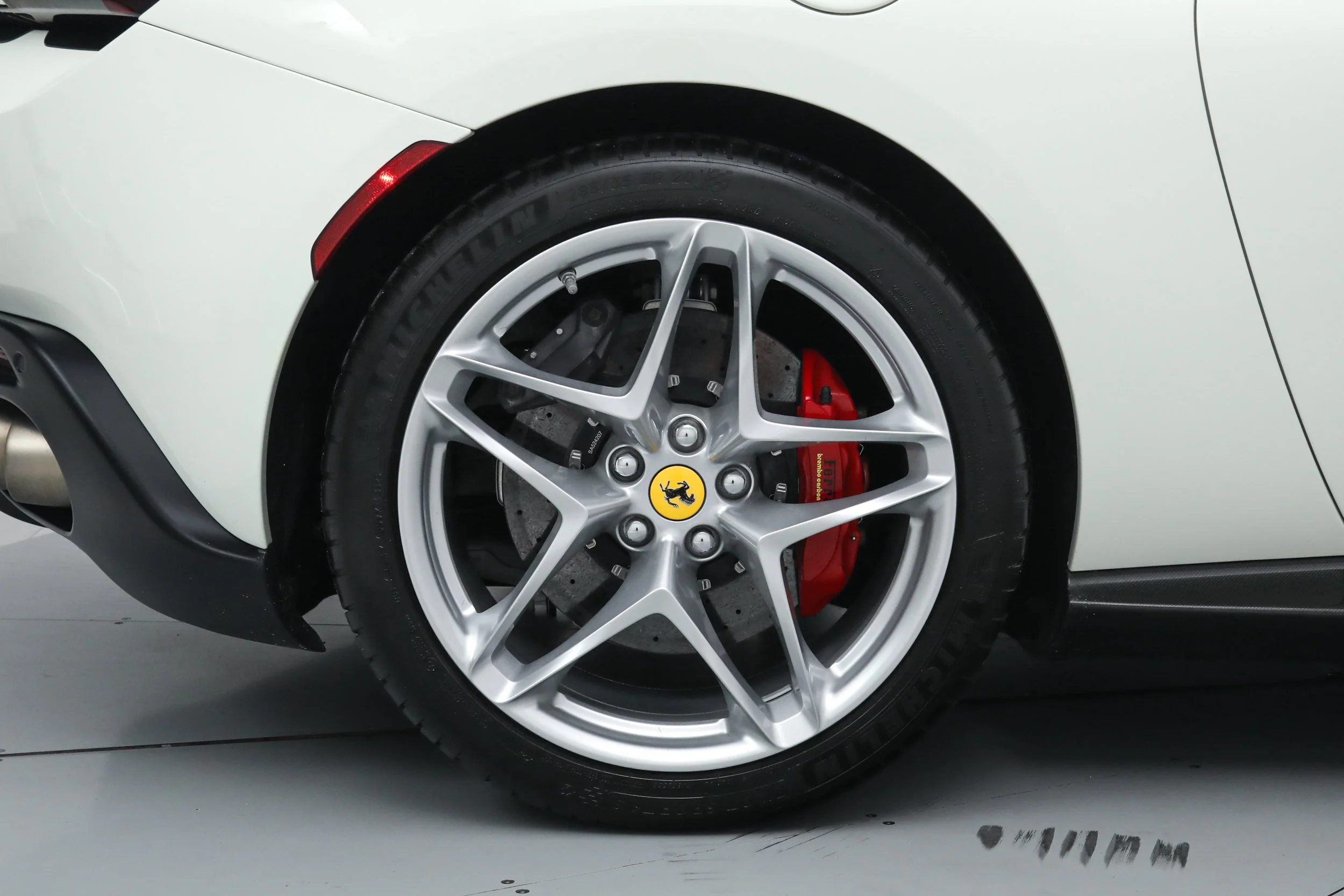 Certified Used 2021 White Ferrari  image 40