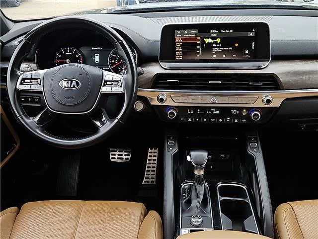 Used 2021 Black Copper KIA SX Front-wheel Drive image 14