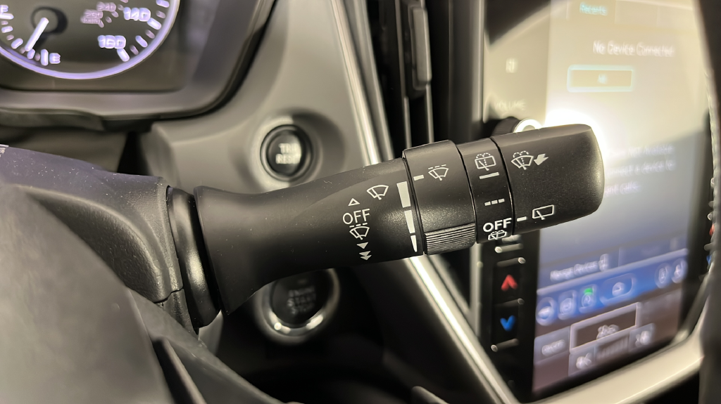 Certified Used 2025 Crystal White Pearl Subaru Premium image 29