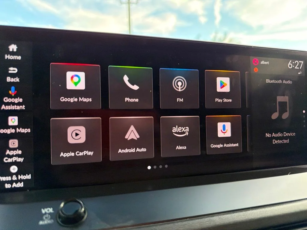 Used 2023  Honda Touring image 40