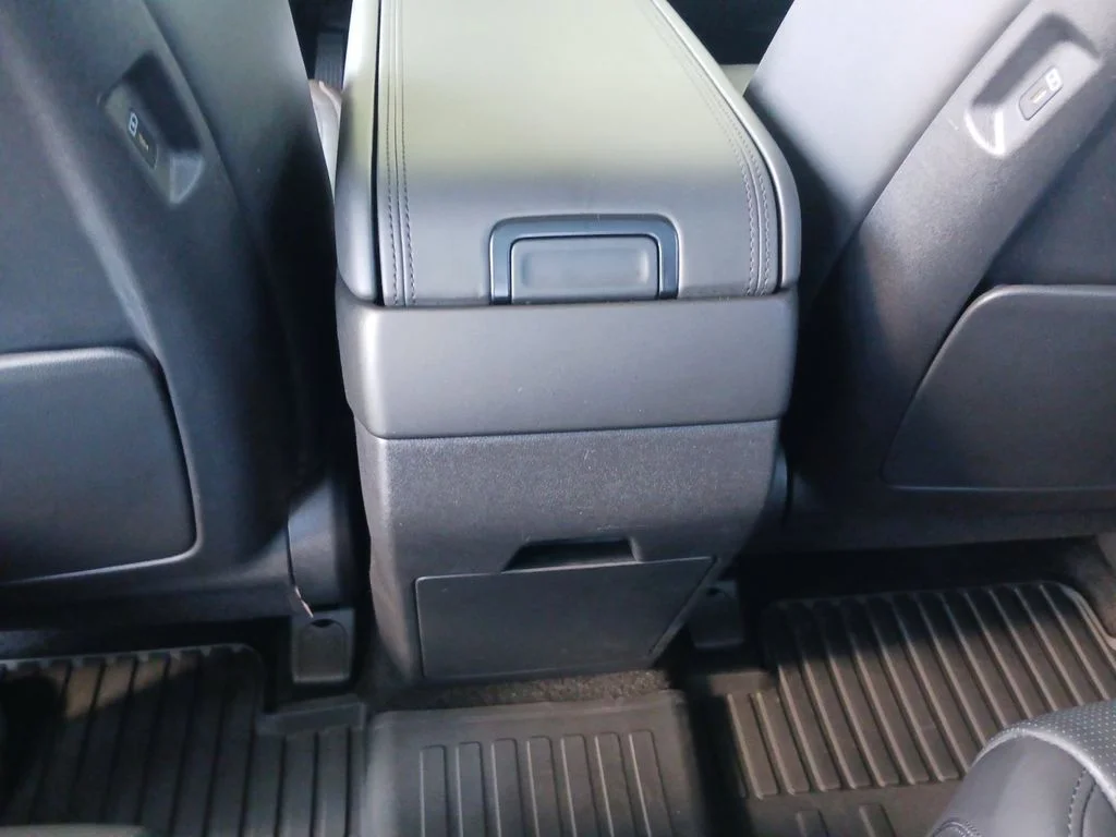 Used 2024 Gray Hyundai Calligraphy image 23