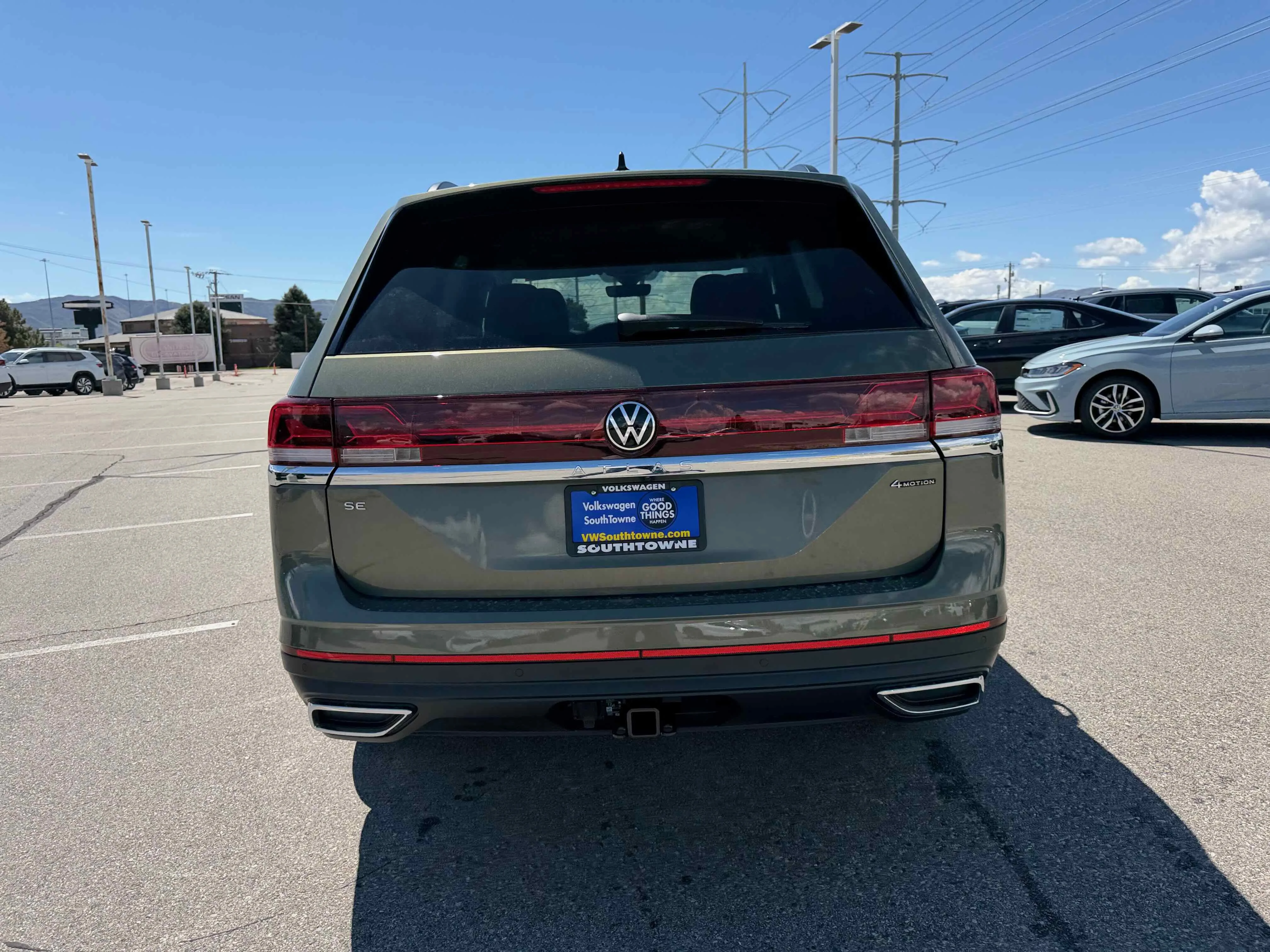 New 2026 Green Volkswagen 2.0T SE w/Technology image 6