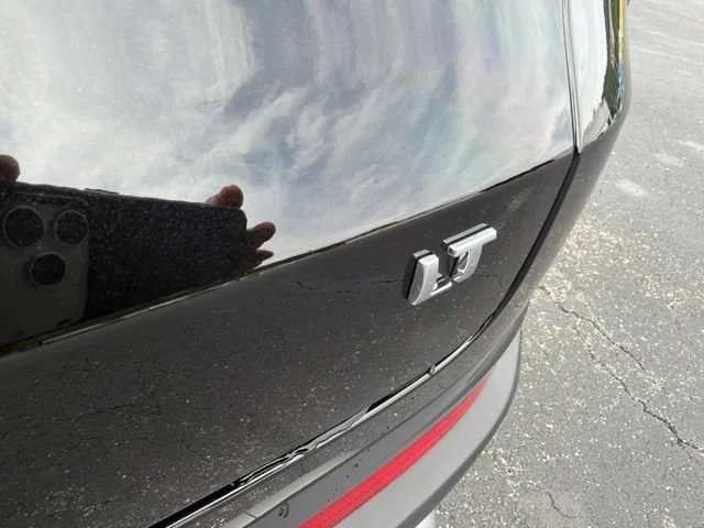 New 2026 Mosaic Black Metallic Chevrolet LT image 19