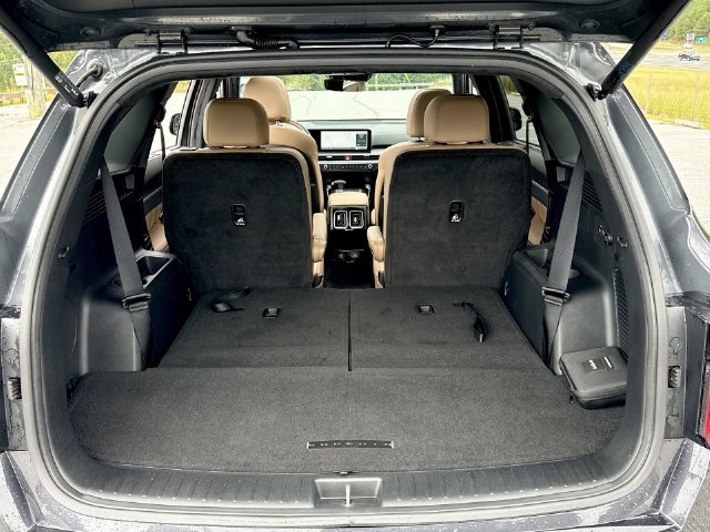 Used 2025 Gray Kia X-Line SX Prestige image 26