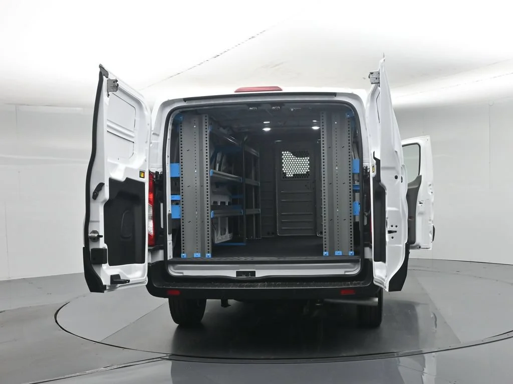New 2026 Oxford White Ford Base image 29