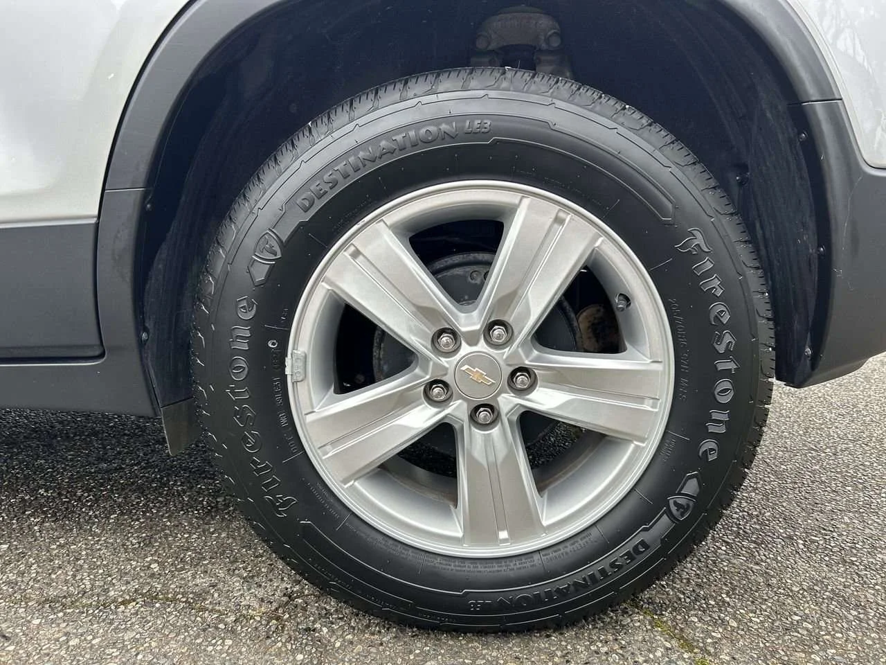Used 2022 Silver Ice Metallic Chevrolet FWD LT Dilawri Certified   Local BC   No Accidents image 18