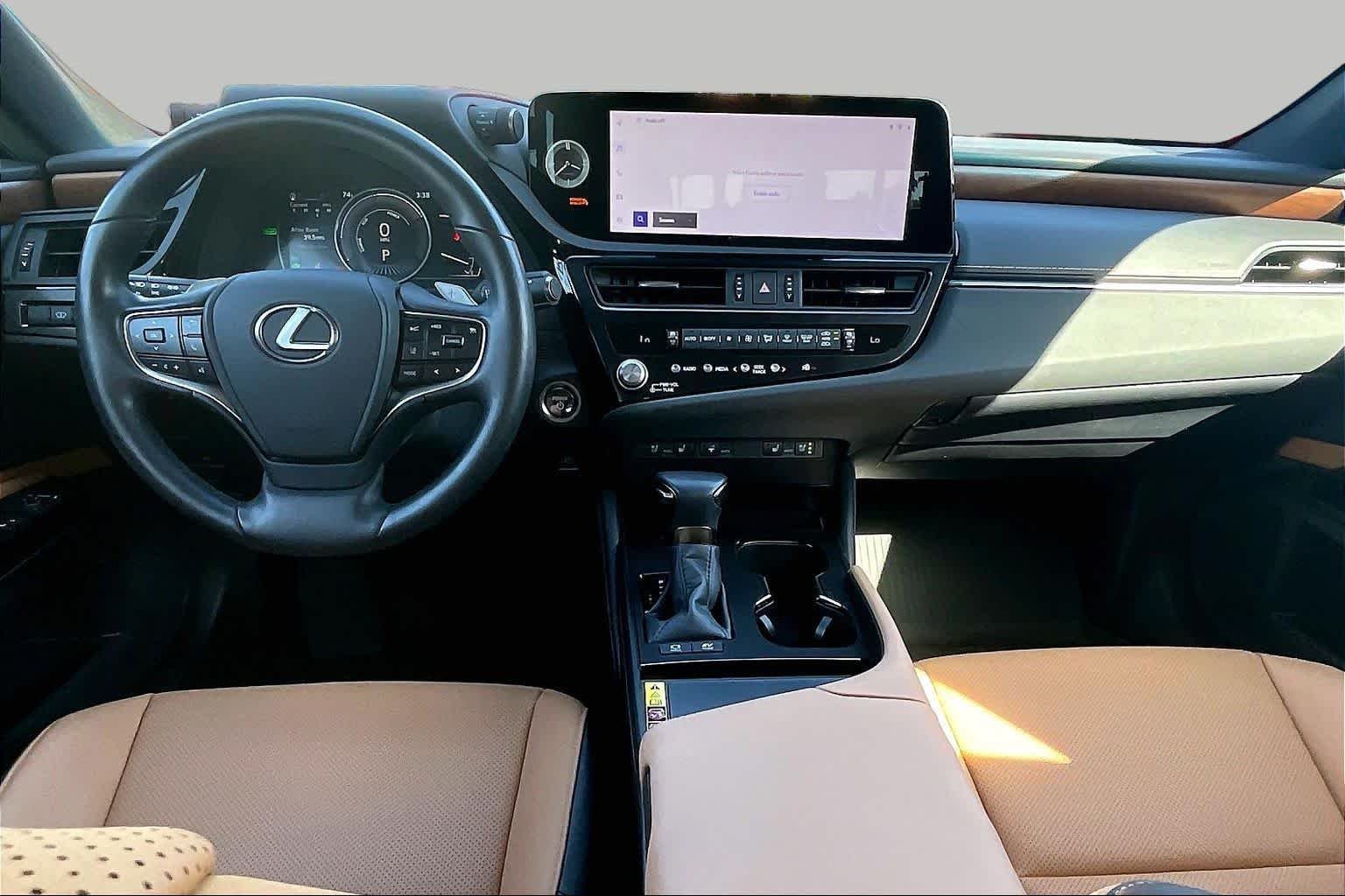 Used 2025 Iridium Lexus  image 15