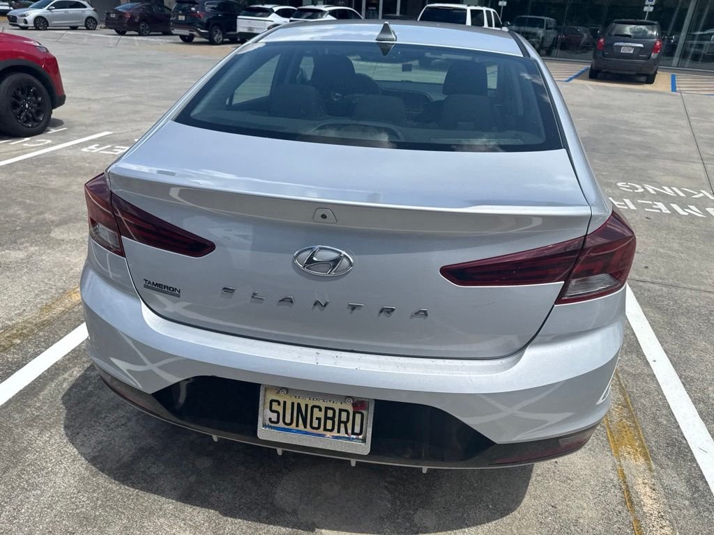 Used 2019 Silver Hyundai SEL image 5