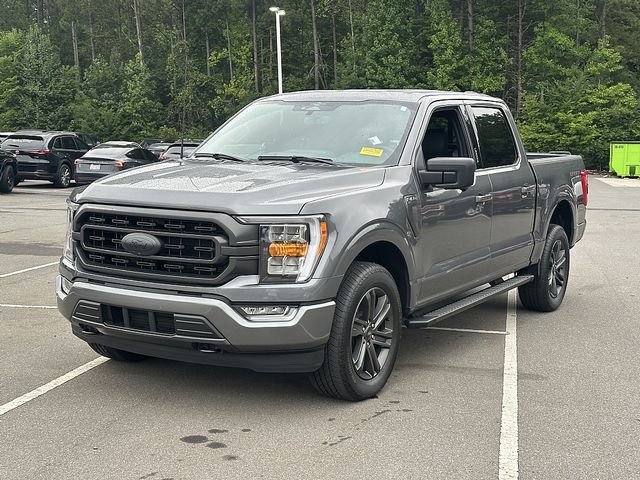 Used 2023 Gray Ford XLT image 2