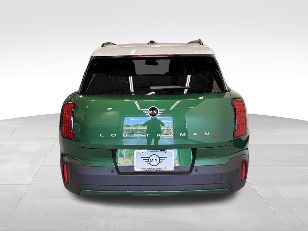 Used 2026 British Racing Green IV Met MINI  image 4
