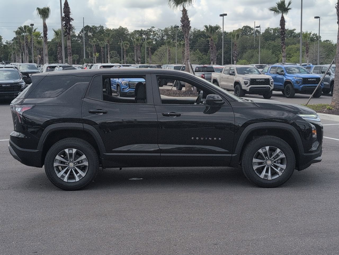 2026 Chevrolet Equinox LT - Photo 9
