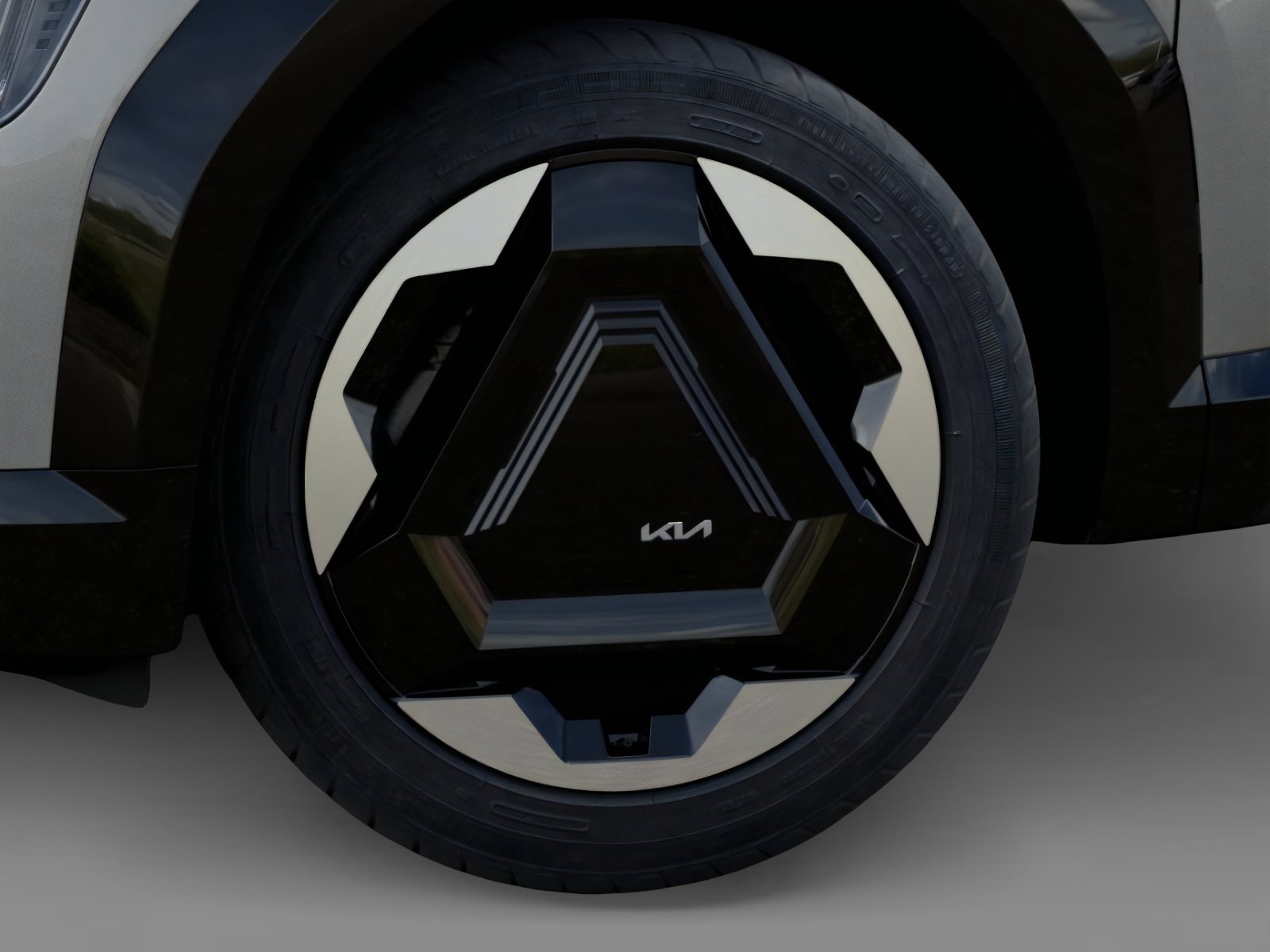 New 2026 IVORY SILVER Kia Land image 9
