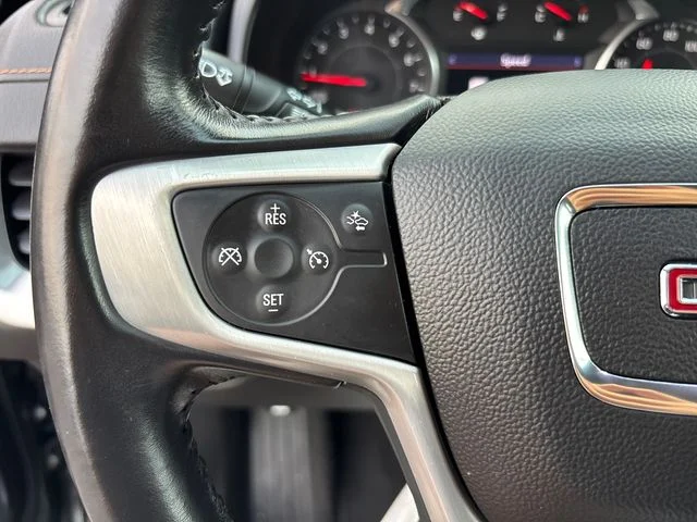 Used 2020 Gray GMC SLE image 20