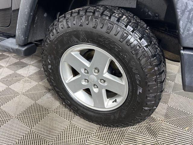 Used 2013 Black Jeep Sport image 7