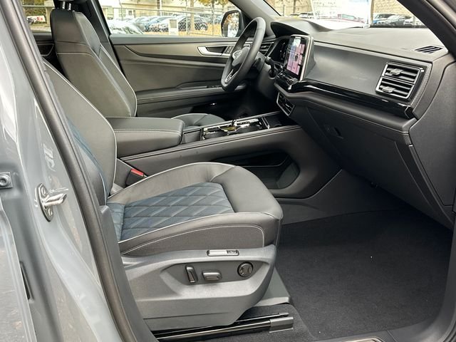 New 2026 Gray Volkswagen 2.0T SEL Premium R-Line image 13