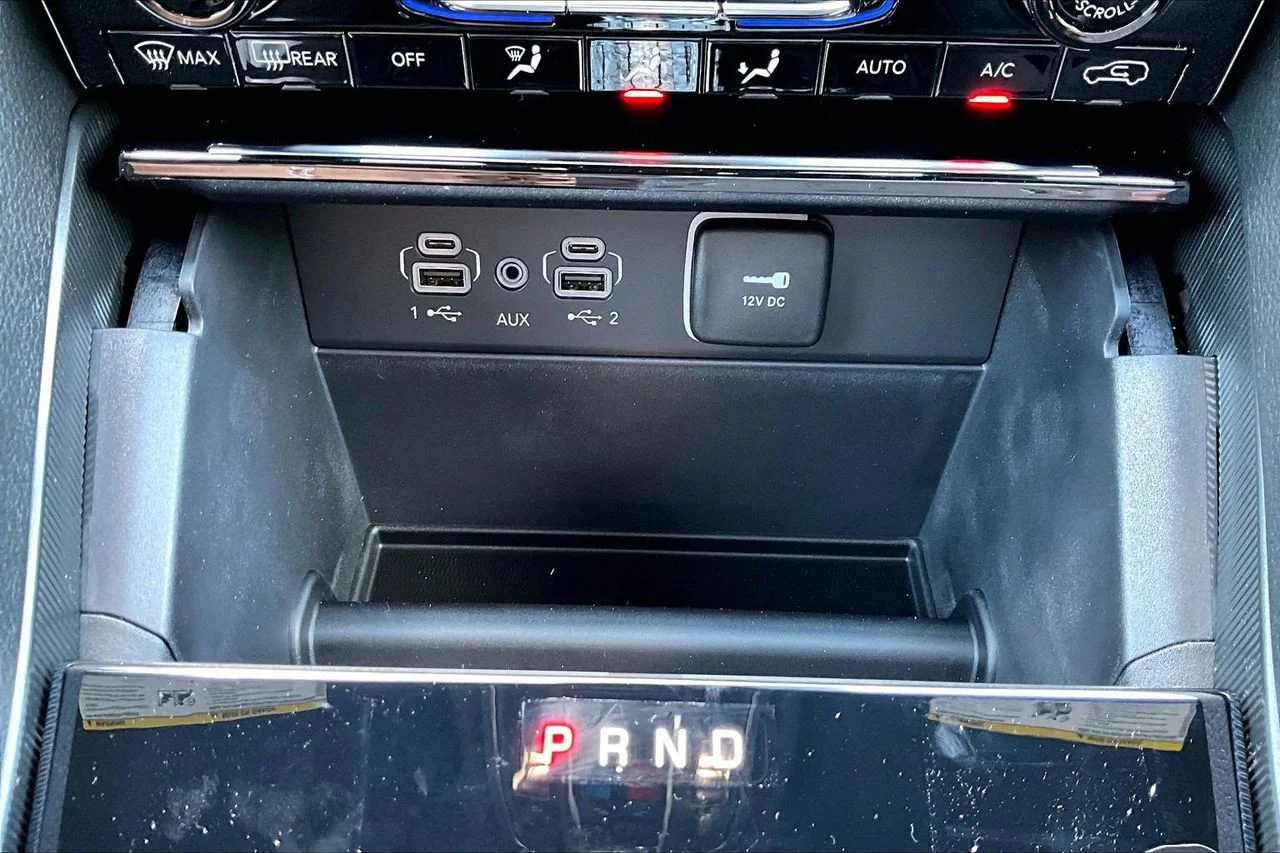 New 2026 Silver Zynith Jeep Laredo image 15