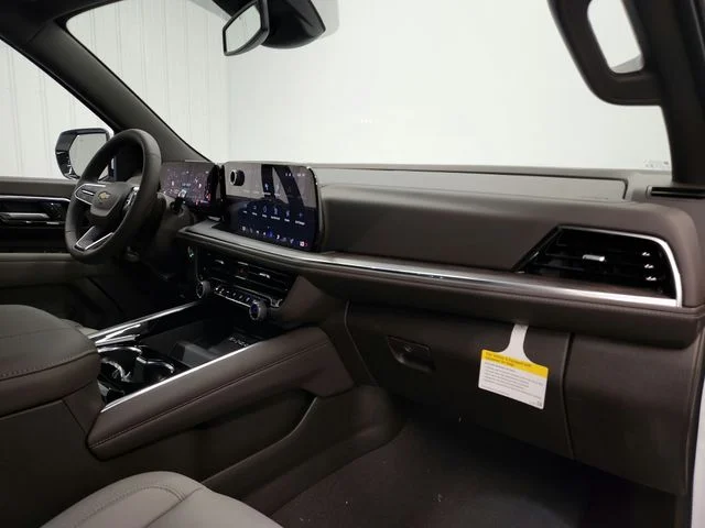 New 2026 White Chevrolet LT image 36