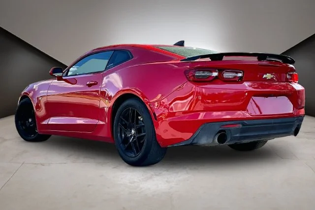 Used 2019 Red Chevrolet 1LT image 4