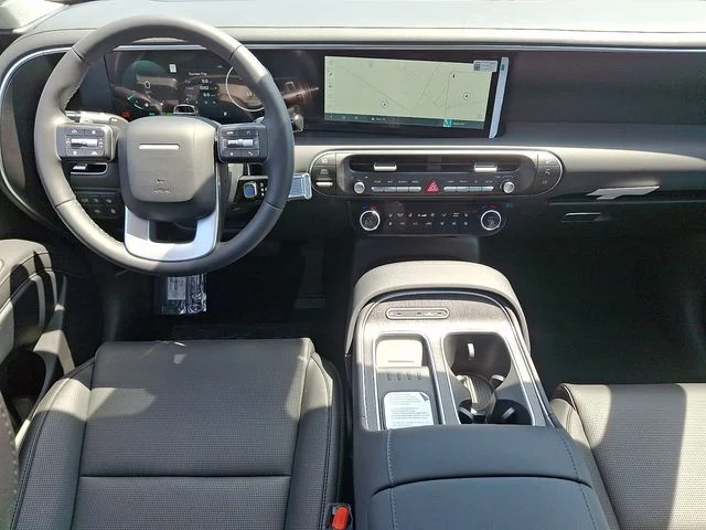 New 2026 Silver Hyundai Limited image 10