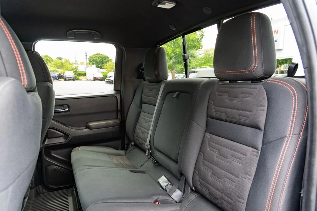 Used 2022 Black Nissan PRO-4X image 23