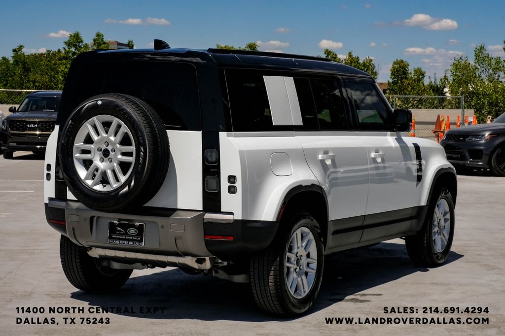 New 2026 Fuji White Land Rover S image 6